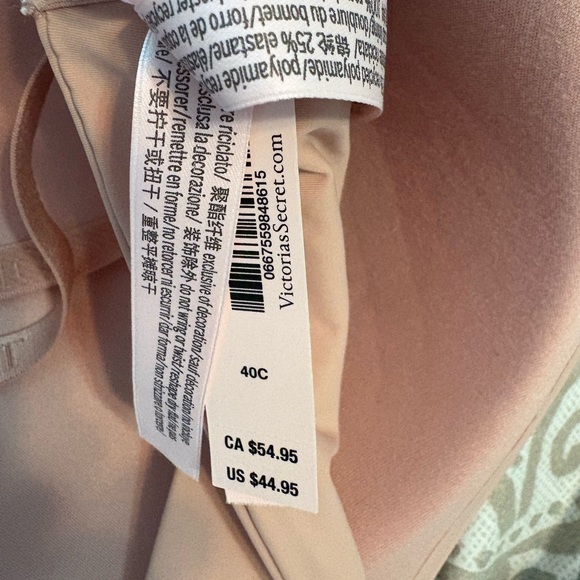 Victoria's Secret Blush T Shirt Wireless Bra Slightly Lined. - Picture 5 of 6